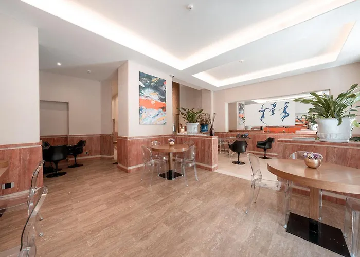 Otel Via Veneto 5*