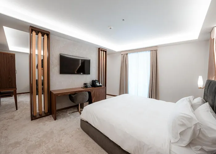 Otel Via Veneto 5*
