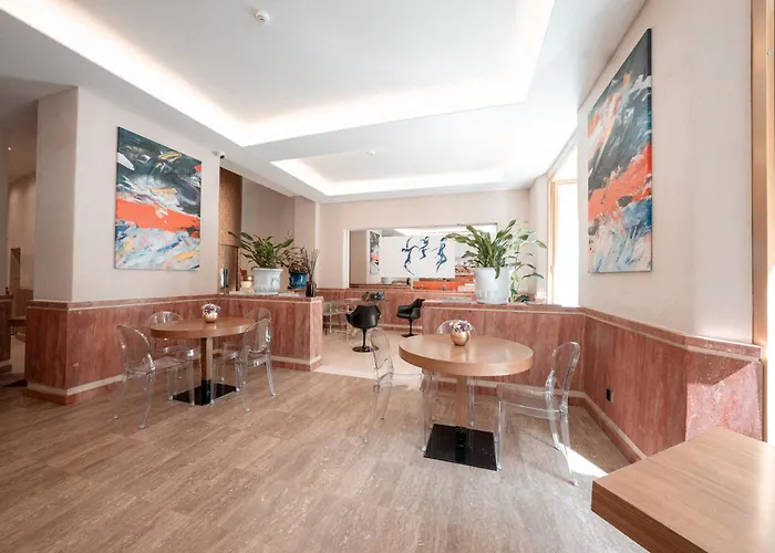Via Veneto Otel Roma